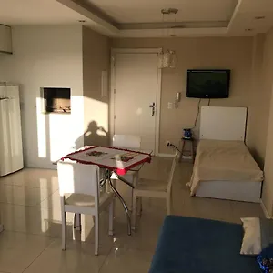 Apartamento Apartamento P/ 8 Com Garagem Churasqueira E Piscina, Porto Alegre